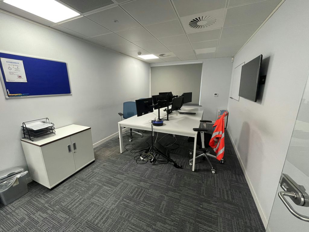 Property photo 2 of 11 Img_0228.Jpg