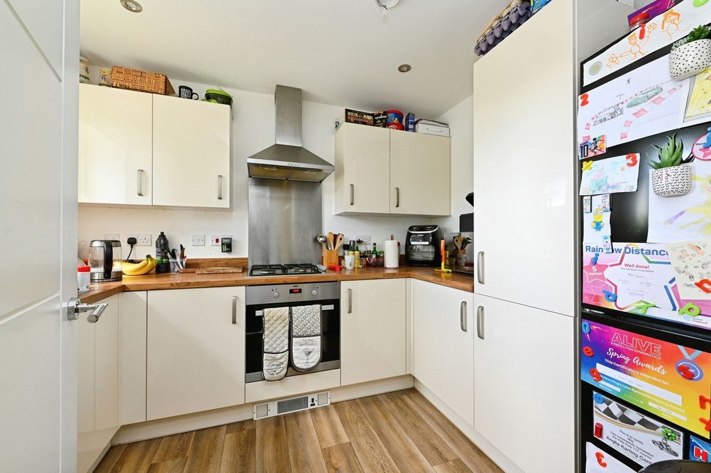 Property photo 2 of 13 Pbox-Img.Jpg