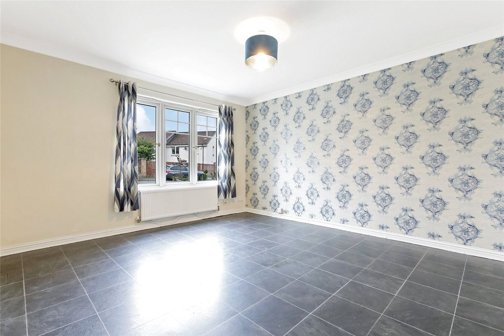 Property photo 2 of 21 Picture No. 03