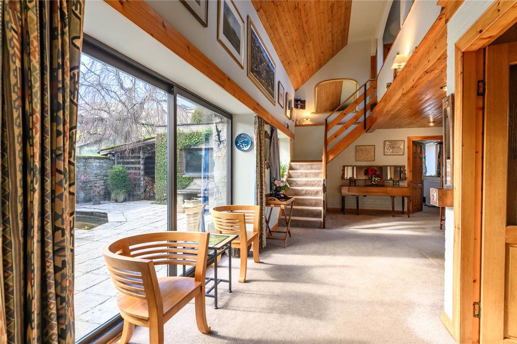 Property photo 2 of 31 Reception Hall