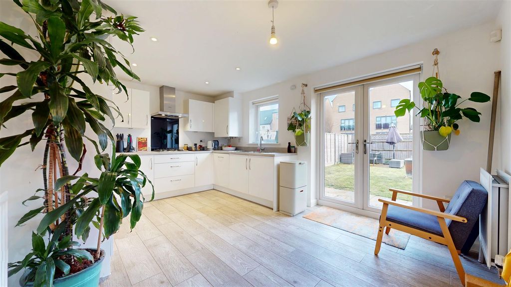 Property photo 2 of 19 02042026_113013.Jpg