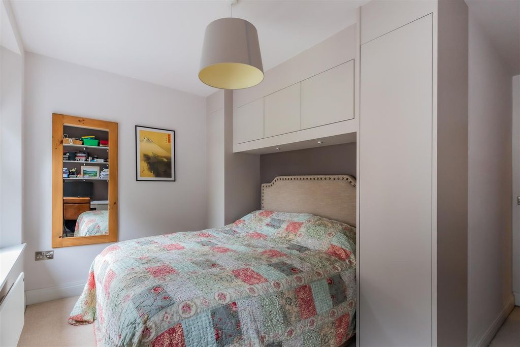 Additional image 12 of 3 bed flat for saleThe Lindens, Romilly Crescent, Pontcanna, Cardiff CF11
