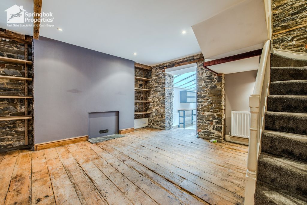 Property photo 2 of 24 Image 1