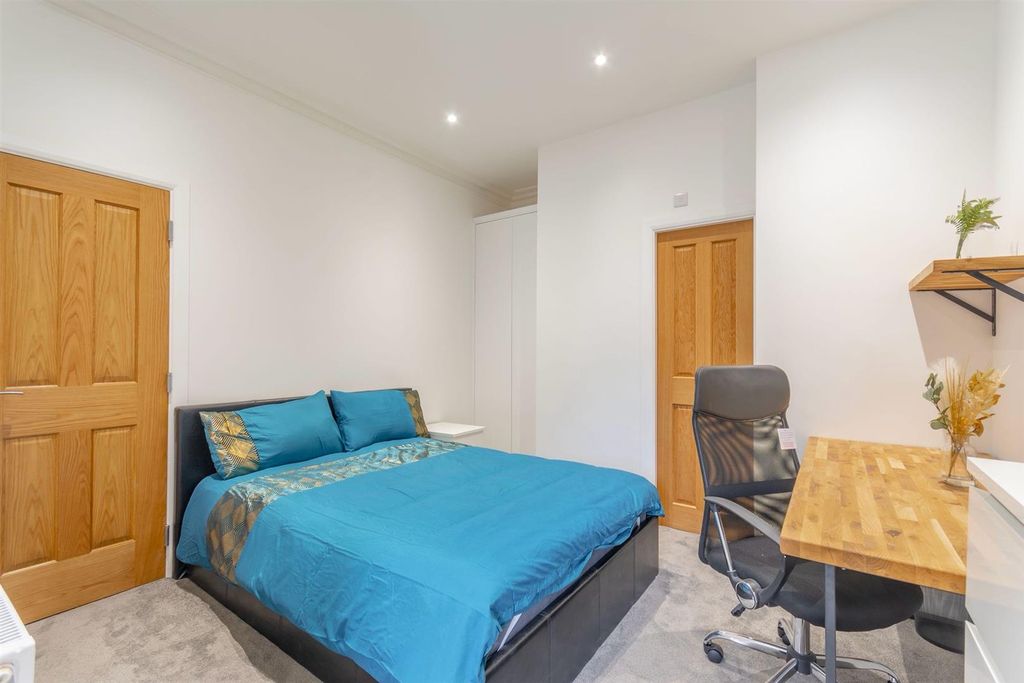 Property photo 2 of 11 Photo-2025-10-24-11-54-57.Jpg