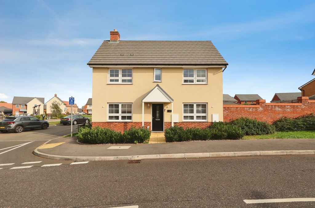 Property photo 1 of 34