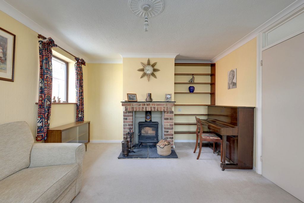 Property photo 3 of 14