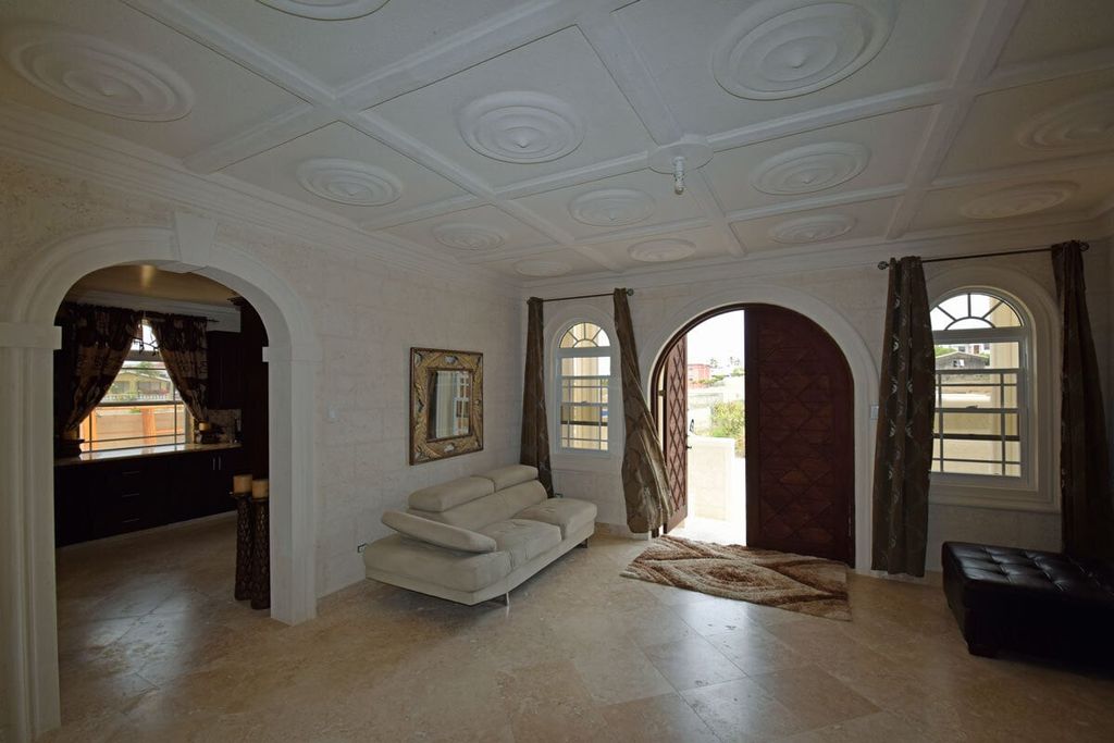 Property photo 3 of 5 <Alttext/>