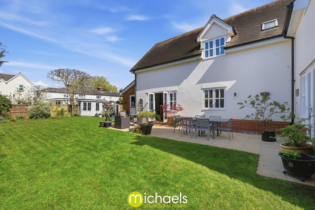 Property photo 3 of 41