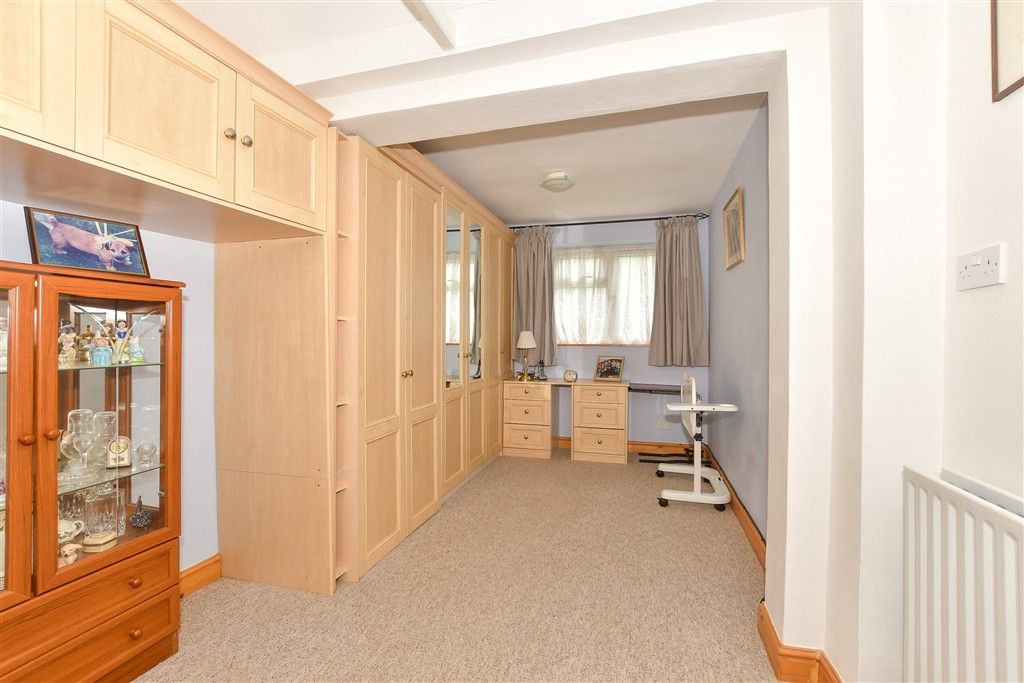 Property photo 1 of 10 Bedroom 1