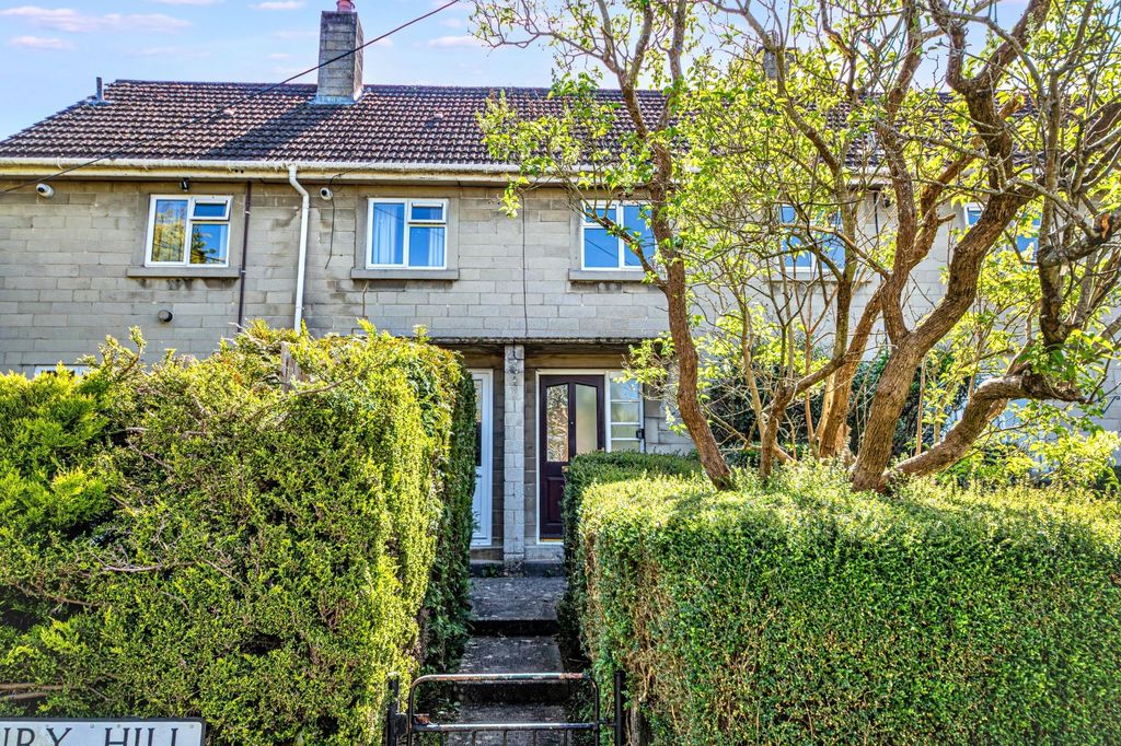 Property photo 1 of 20 4 Hazelbury Hill, Box, Corsham, Wiltshire, Sn13 8Jy