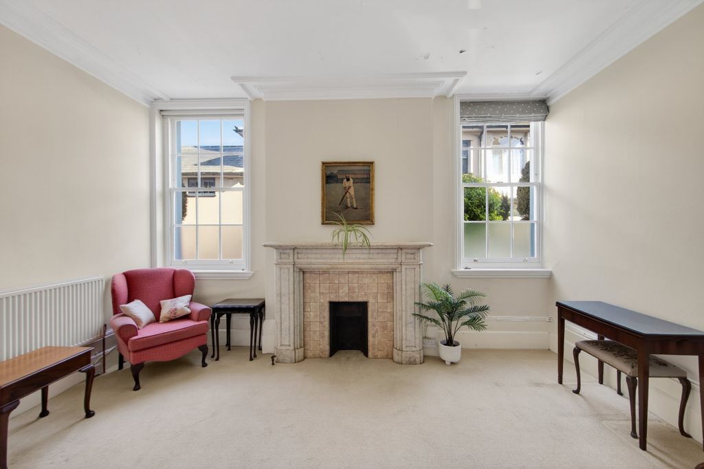 Additional image 15 of 2 bed flat for saleBeach Court, The Beach, Walmer, Deal CT14