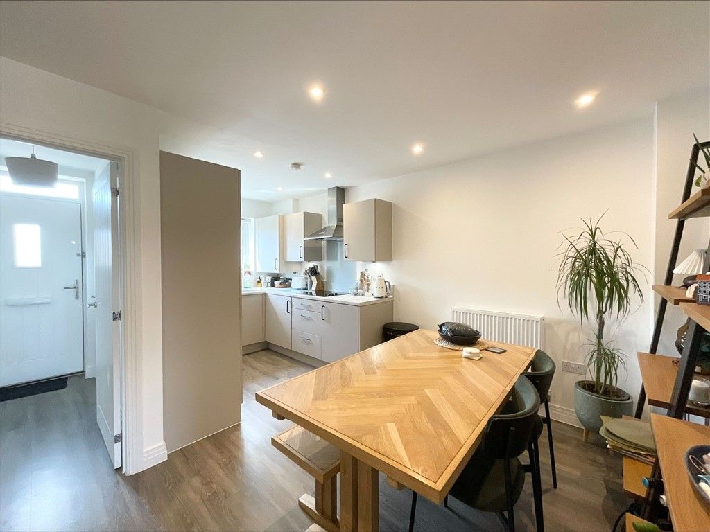 Property photo 3 of 12 Kitchen / Diner