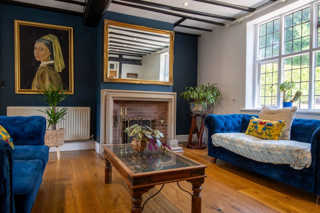 Property photo 1 of 34