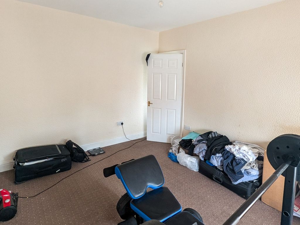 Property photo 3 of 7 Image 3