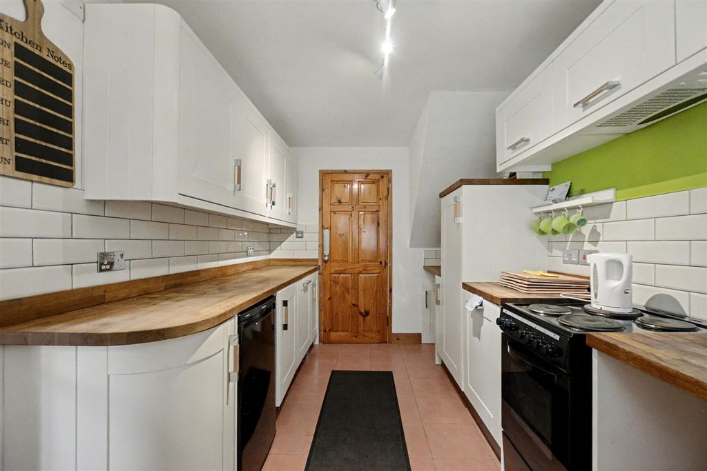 Property photo 3 of 23 Kitchen_1.Jpeg