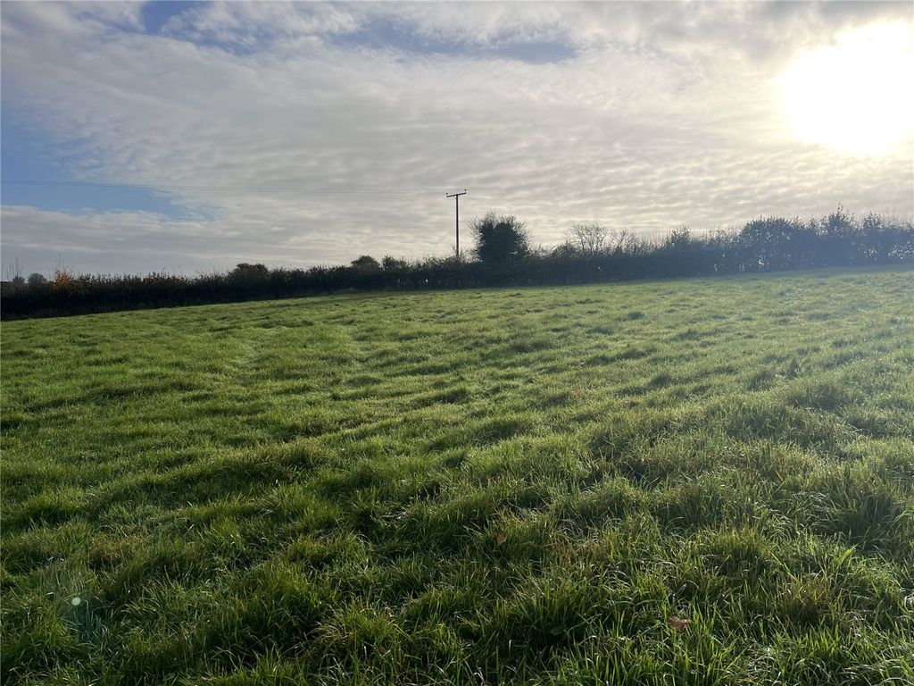 Property photo 3 of 12 Picture No. 03