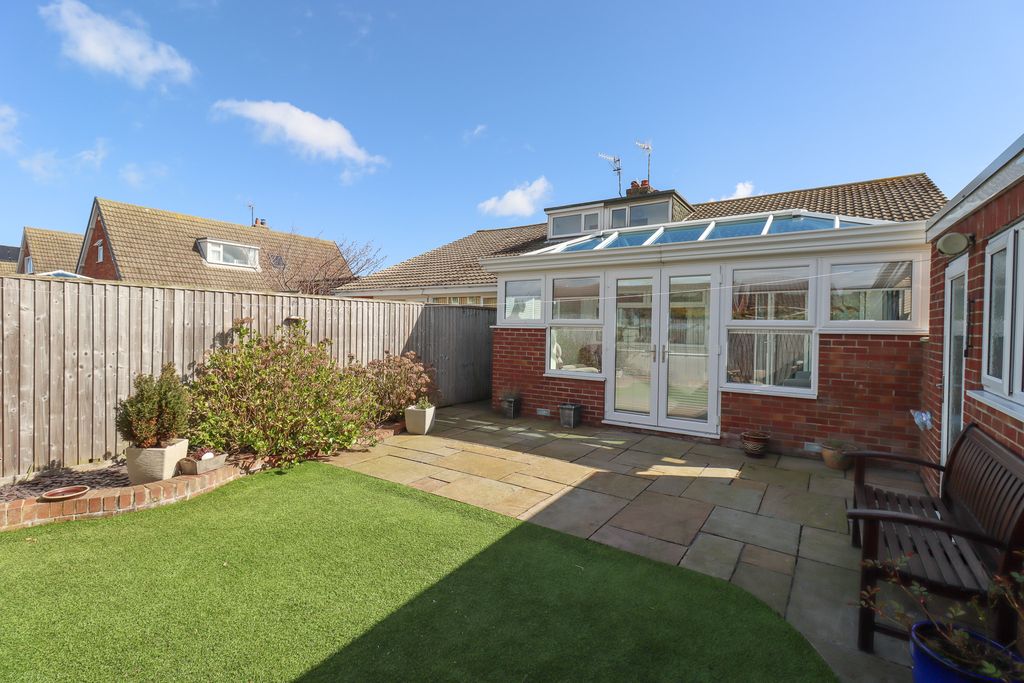 Additional image 17 of 3 bed semi-detached bungalow for saleGrovehill Road, Filey YO14