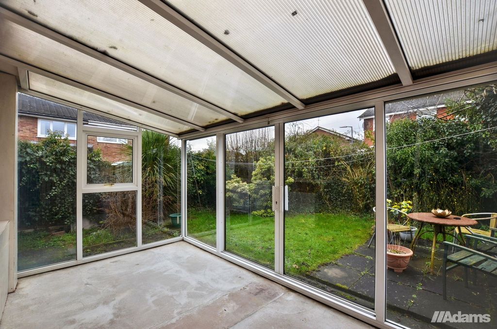 Property photo 2 of 21