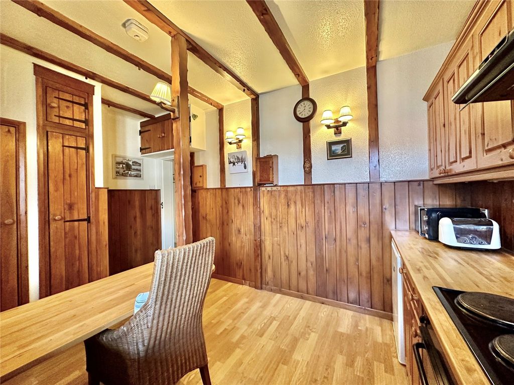 Additional image 14 of 4 bed flat for saleKepplestone, Staveley Road, Meads, Eastbourne BN20