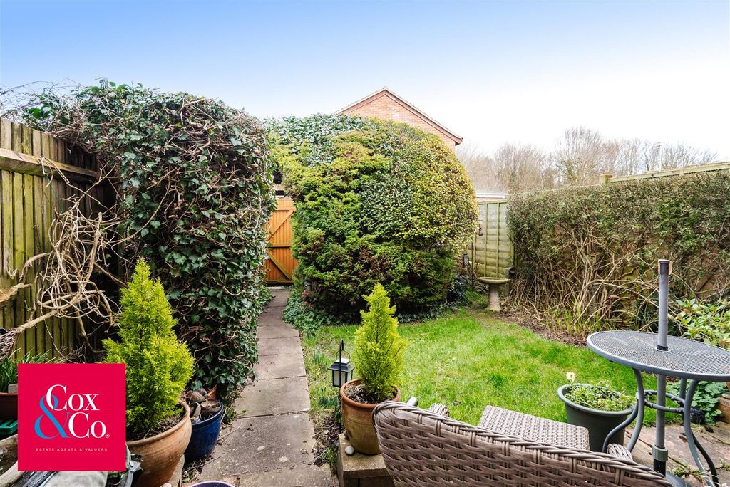 Property photo 3 of 16 81K_0095.Jpg