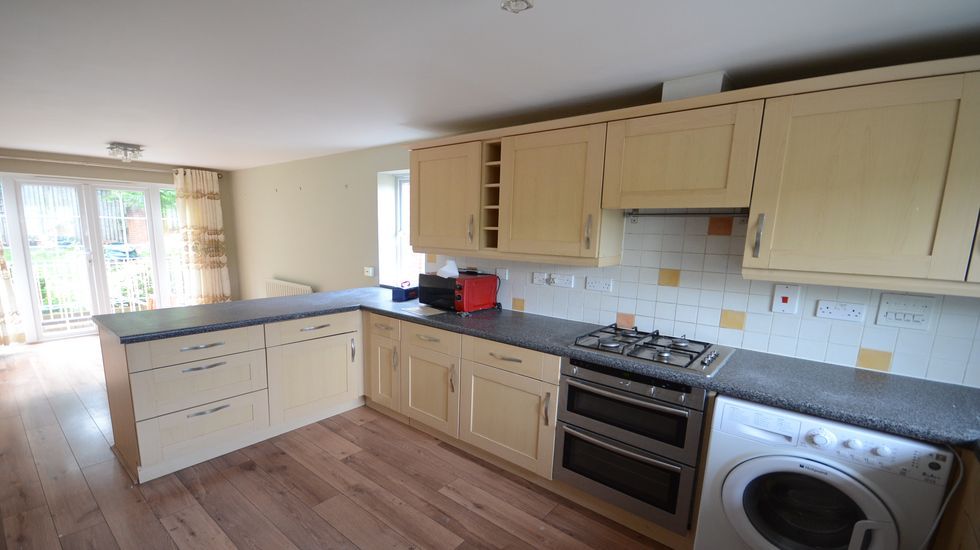 Property photo 3 of 12 Dsc_1080_Result.Jpg