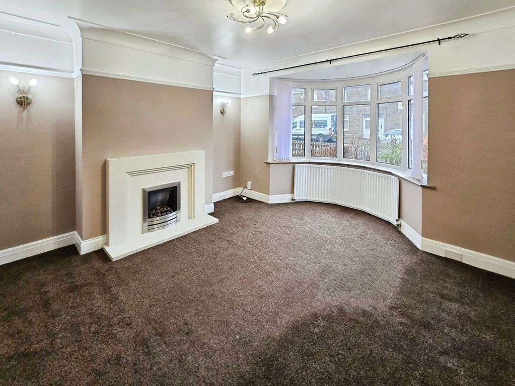 Property photo 2 of 14 Picture No. 12