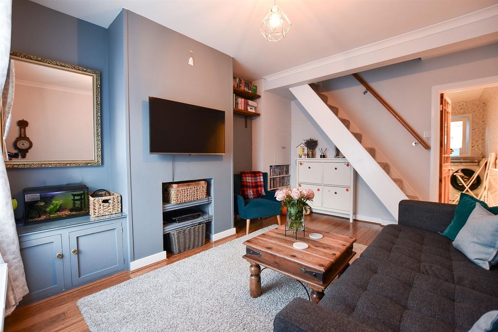 Property photo 2 of 13 Living Room..Jpg