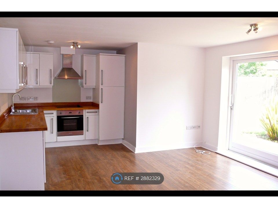 Property photo 3 of 7 Open Plan Kitchen