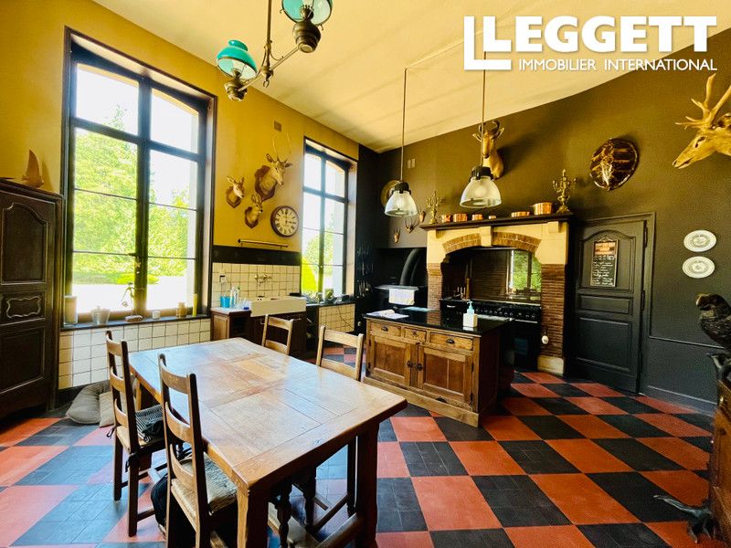 Property photo 2 of 10