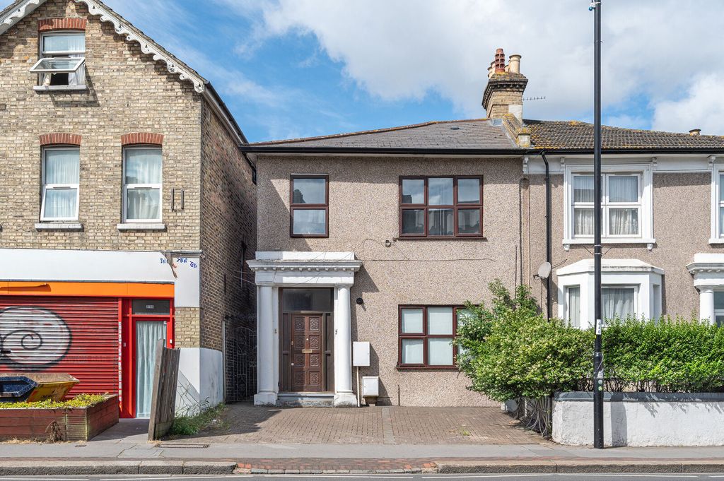 Property photo 1 of 13