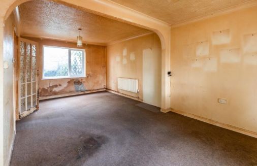 Property photo 2 of 9