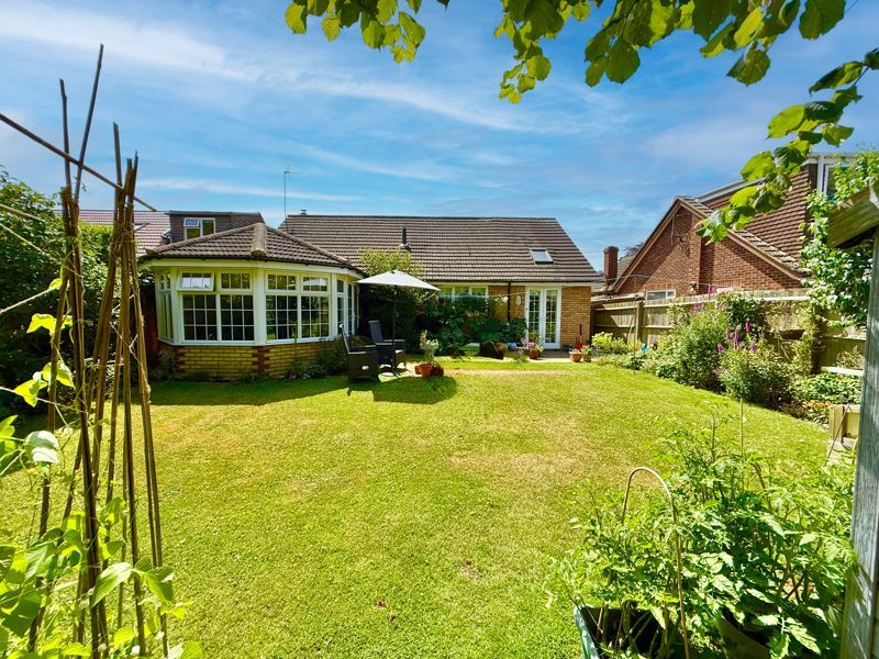 Property photo 1 of 16 Garden