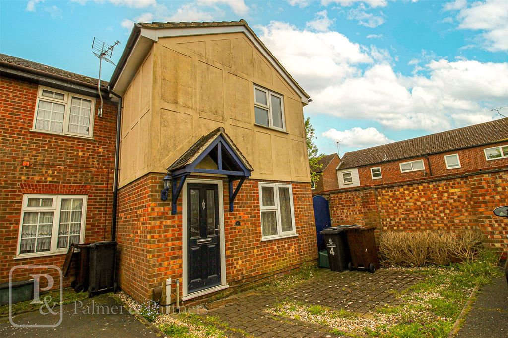Property photo 1 of 6 External