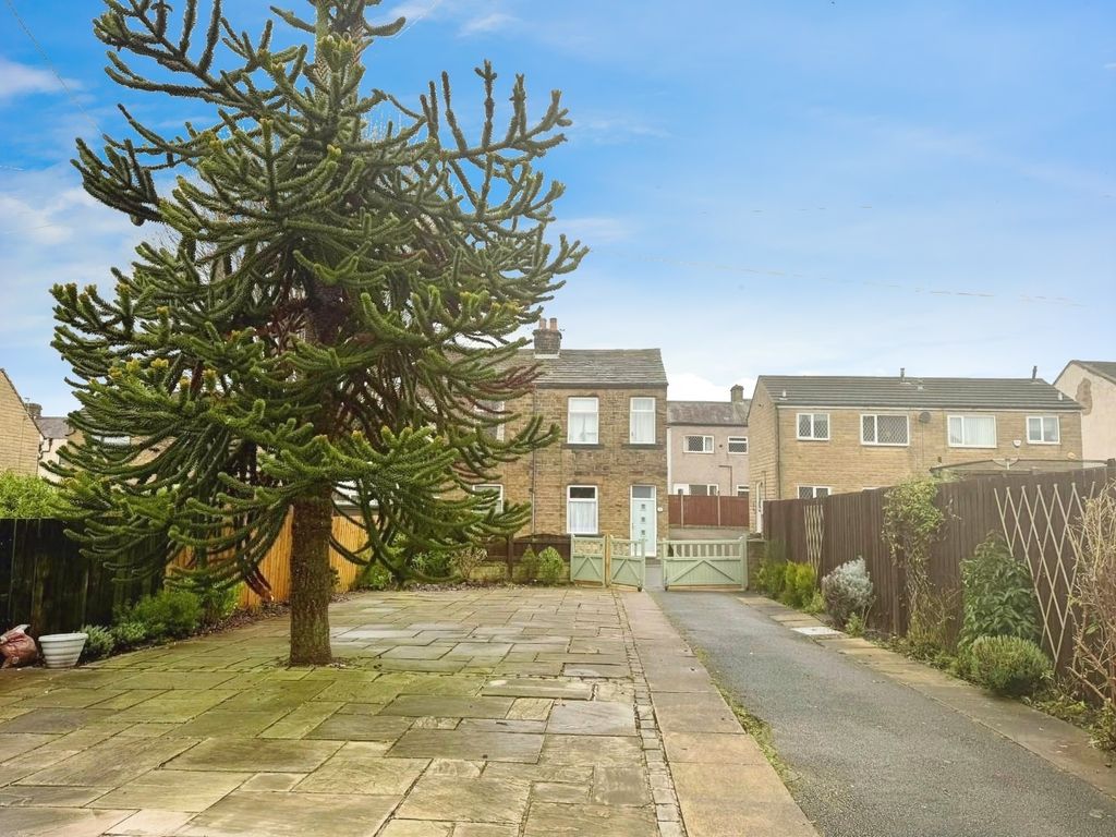 Property photo 2 of 25 Pbox-Img.Jpeg