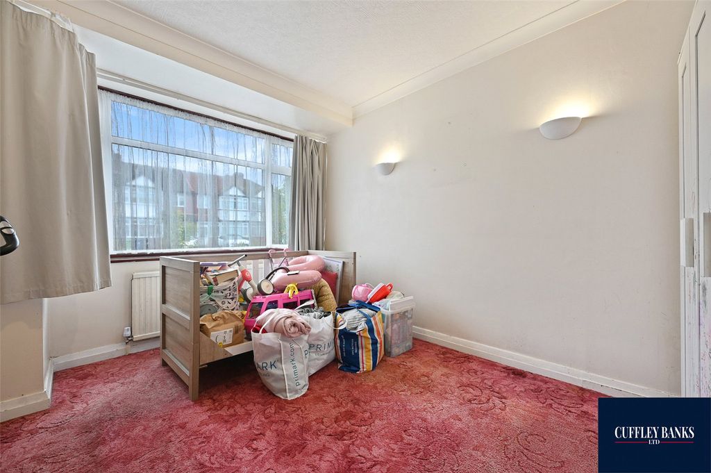 Property photo 3 of 10 Picture No. 01