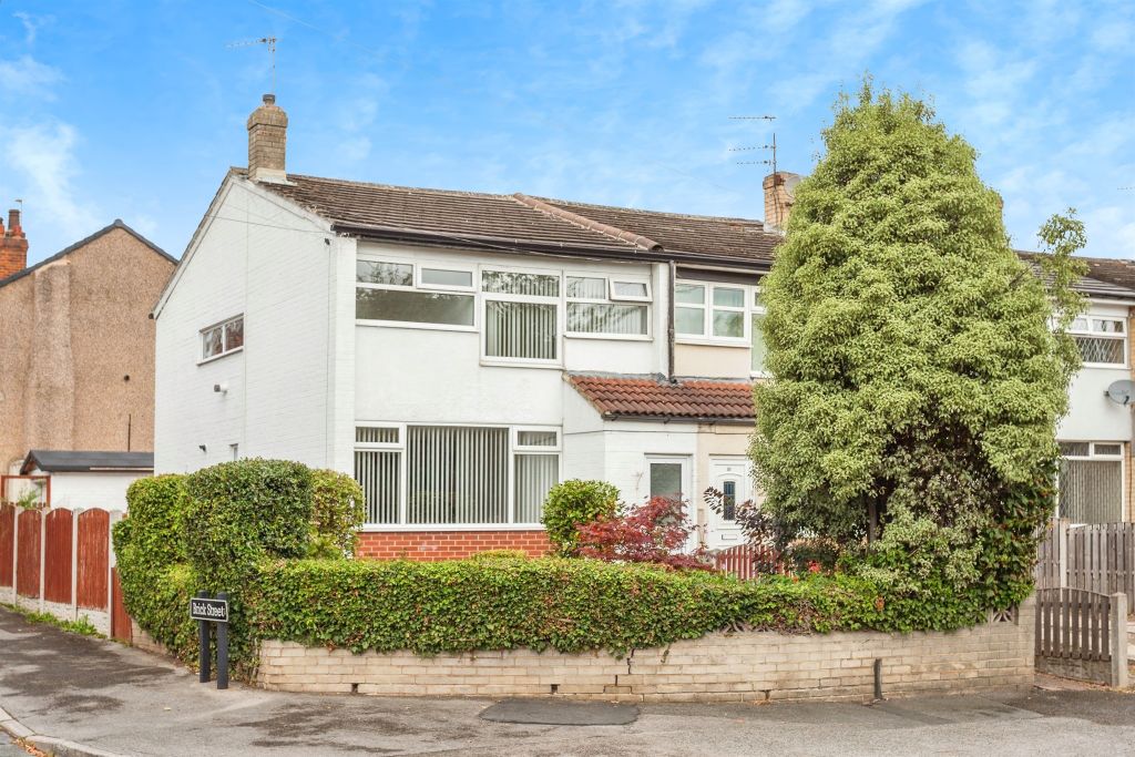 Property photo 1 of 17