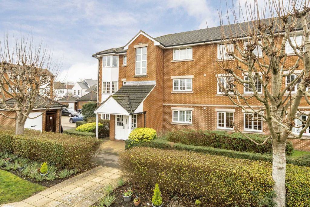 Property photo 1 of 6