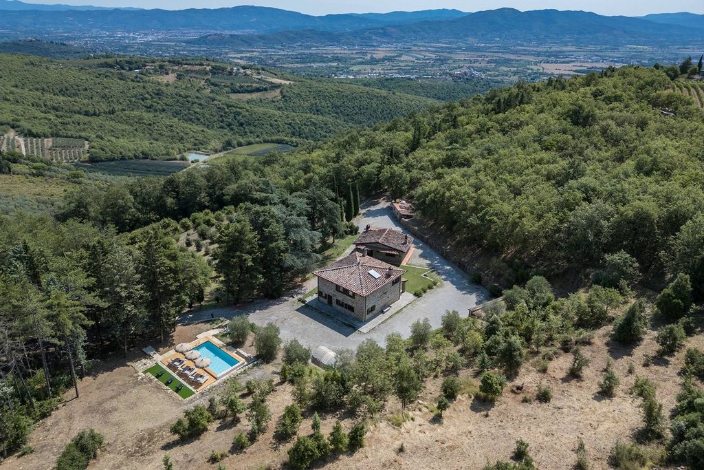 Property photo 1 of 30