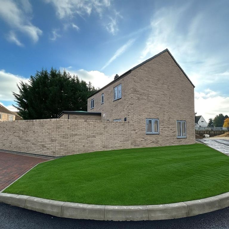 Property photo 2 of 7