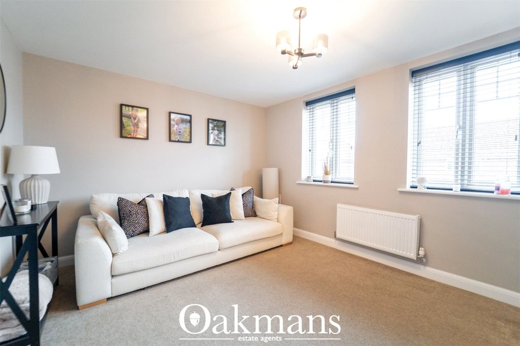 Property photo 3 of 28 Picture No. 17