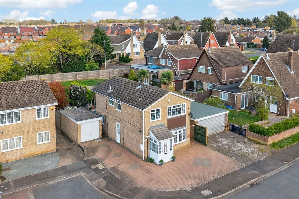 Property photo 1 of 18 205Sherwoodaveweb_30.Jpg