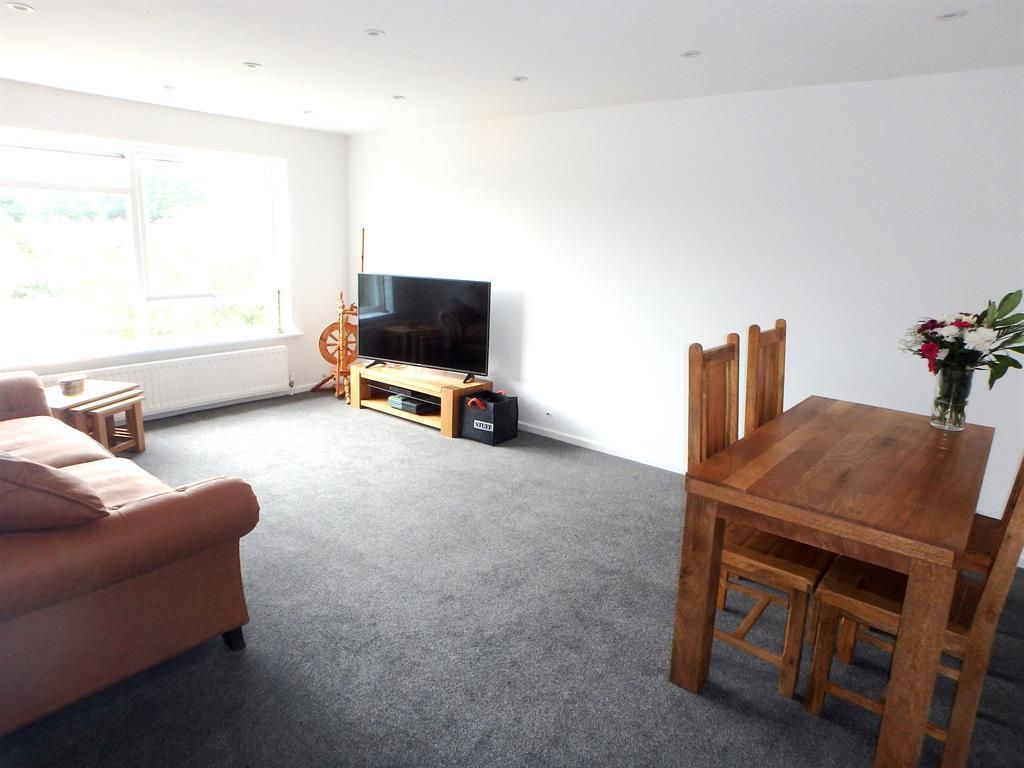 Property photo 2 of 11 Lounge Dining Room