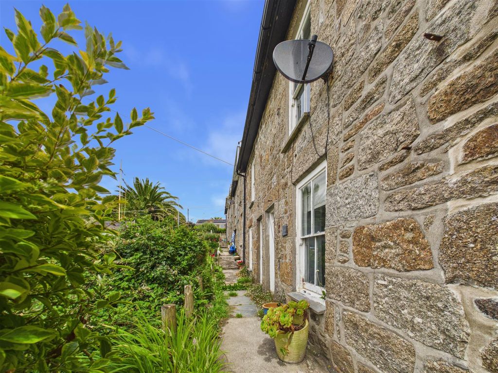 Property photo 1 of 11 Elevations, Garden & Views