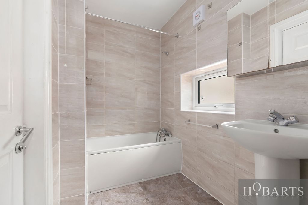 Property photo 2 of 13 Gallery