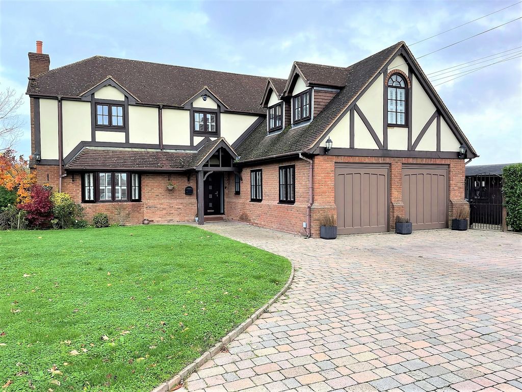 Property photo 1 of 26