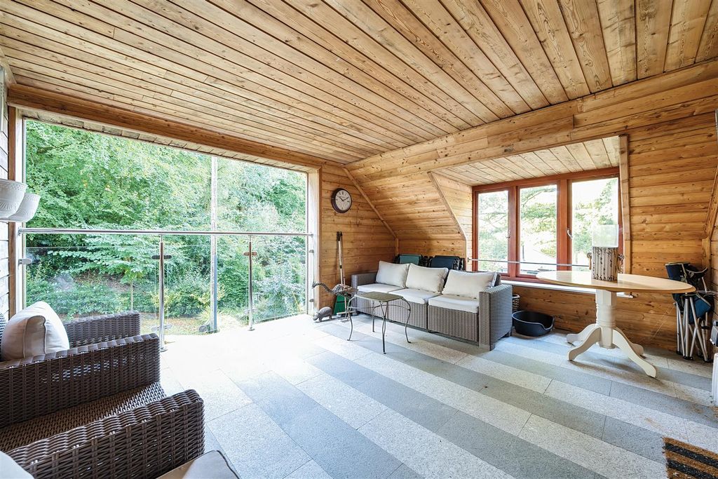 Property photo 2 of 23 Balcony