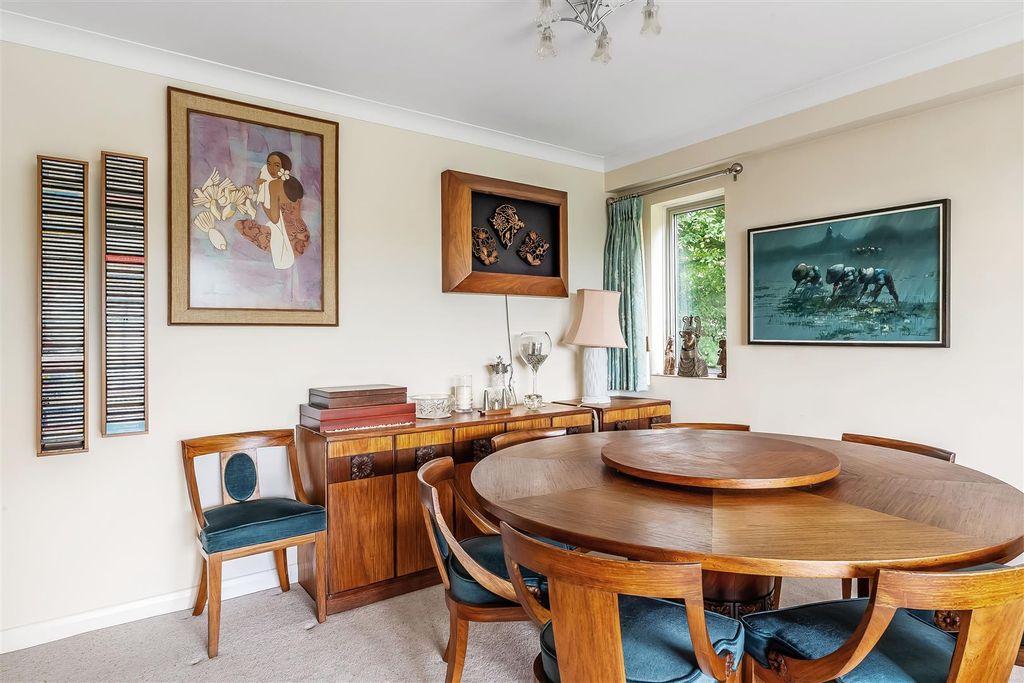 Additional image 4 of 3 bed flat for saleStack House, West Hill, Oxted RH8