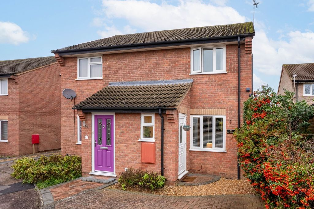 Property photo 1 of 11