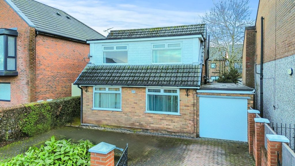 Property photo 1 of 38