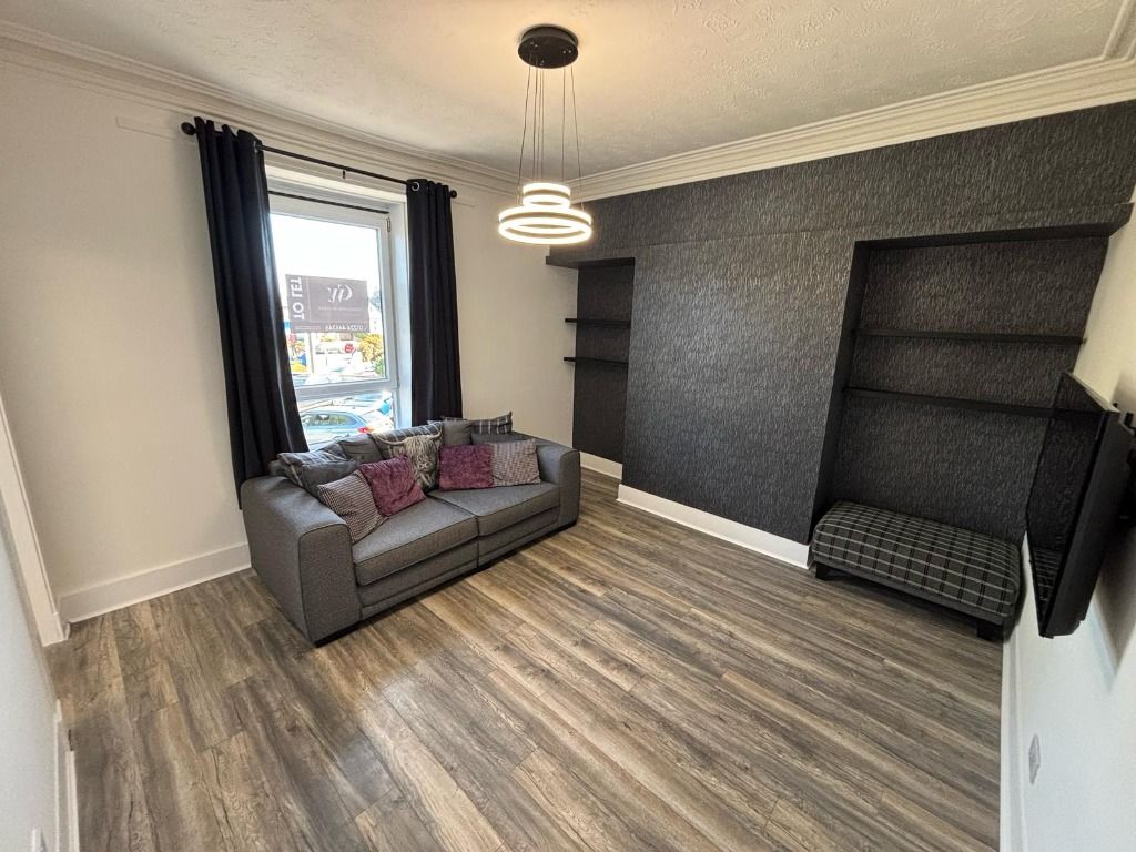 Property photo 2 of 10 Photo 2